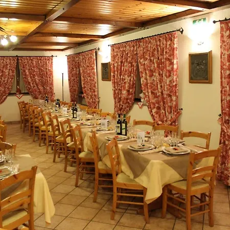 Mont Nery Hotel Challand-Saint-Anselme