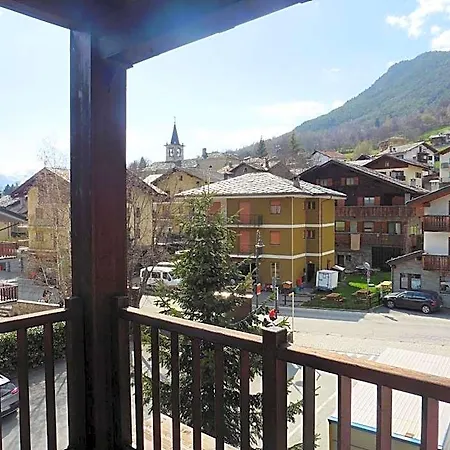 Hotel Mont Nery Challand-Saint-Anselme