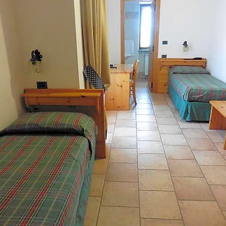 Mont Nery Hotel